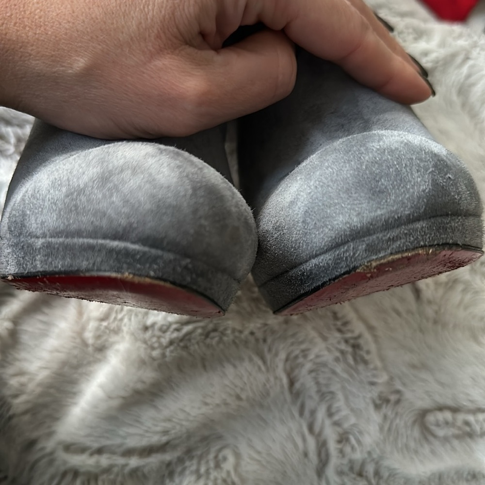 Bootylili Velours Christian Louboutin booties - Picture 8 of 16